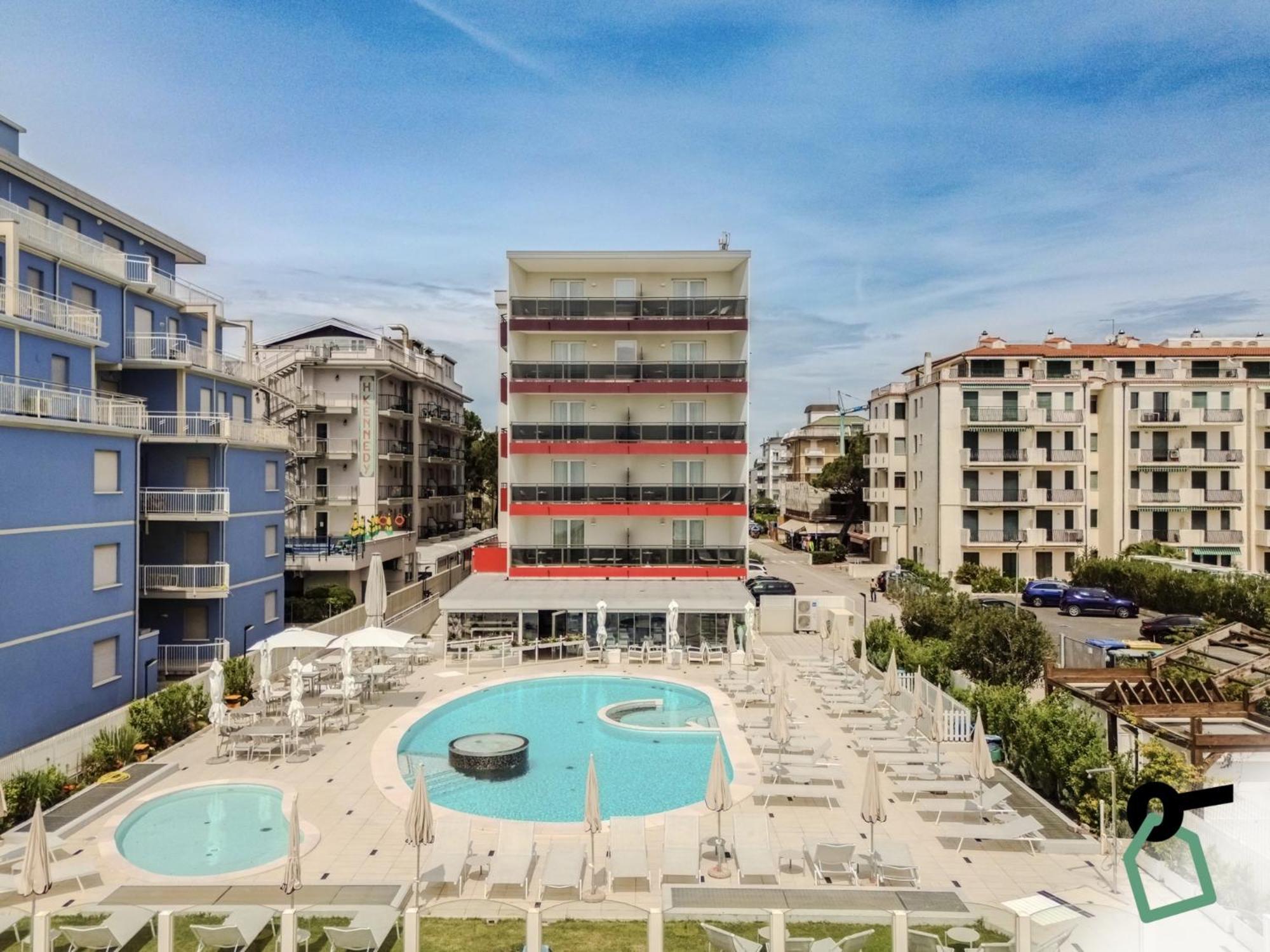 Hotiday Hotel Jesolo Spiaggia Exteriér fotografie